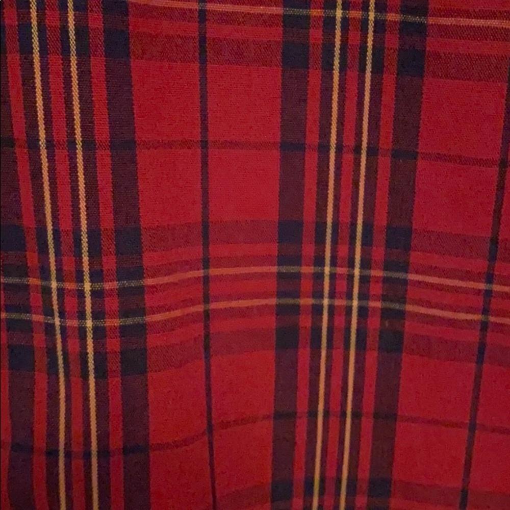 Button down - Picture 3 of 3